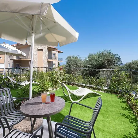 Albatros House لايميناس