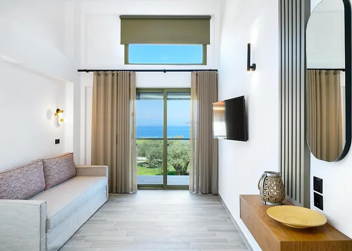 Albatros House Hotel *